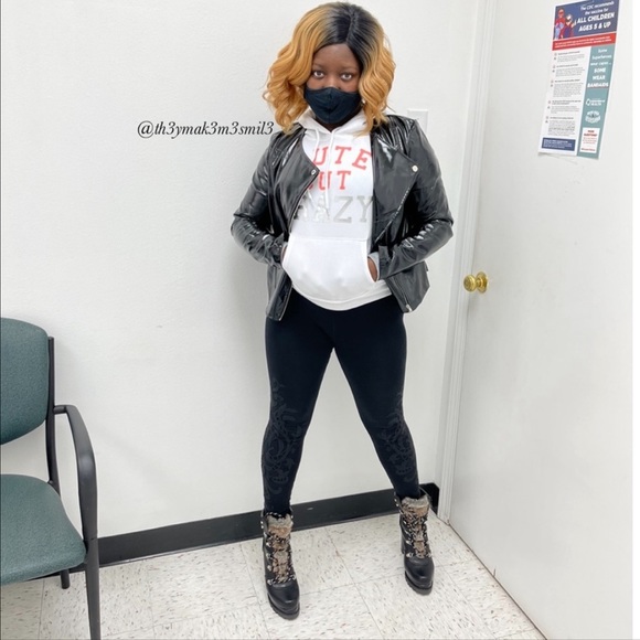 ♻️📸Shein Black Faux PU Leather Zipper Jacket size Medium - Picture 13 of 13